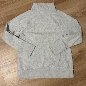 Fabletics women’s Light Heather Gray Turtleneck Sweatshirt